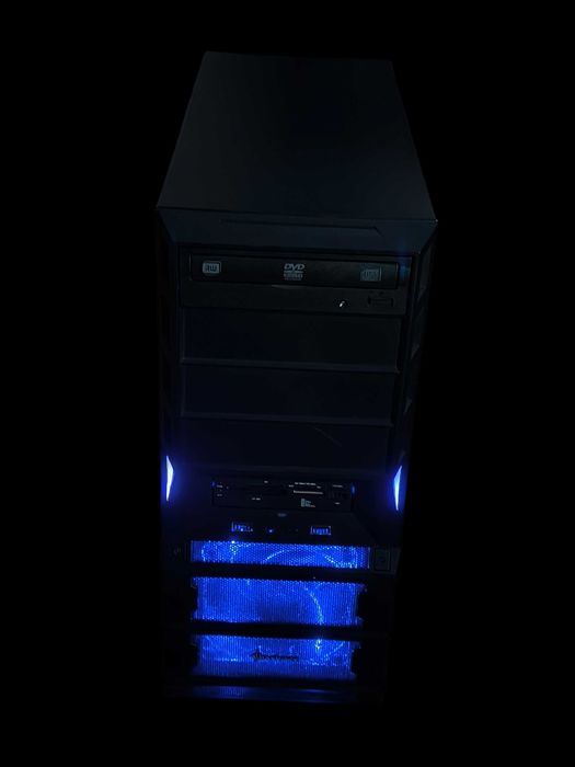 Rezerwacja GTAIV AMD A4-5300\12GB ram\SSD128GB\500GB\Nvidia 9800 GT