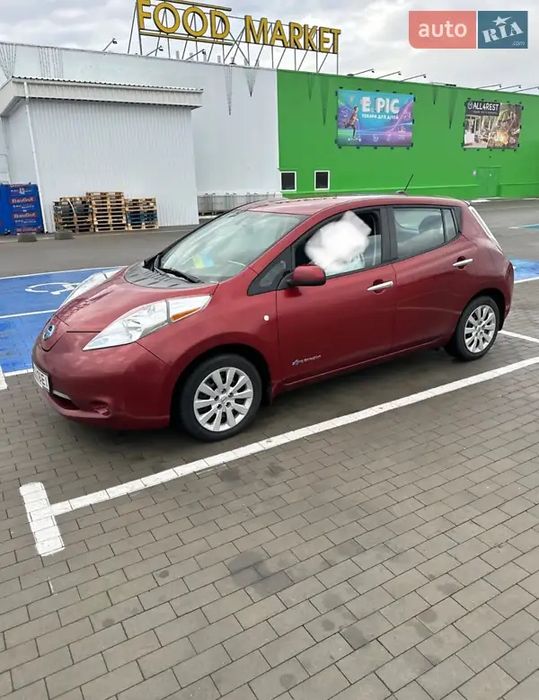 Nissan Leaf 2015