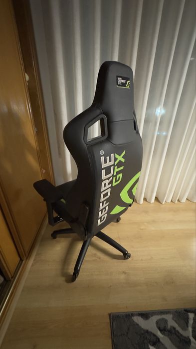 Noble Chair Geforce