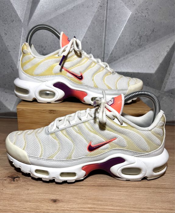 Sneakersy Nike Air Max Plus TN 40