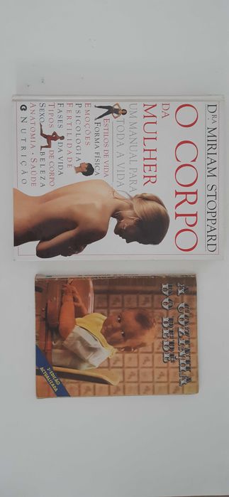 Livros "O Corpo da Mulher" e "A Cozinha do Bebé"