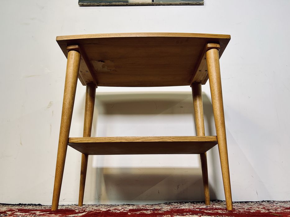 Stolik PRL kawowy piętrowy kultowy lata 60 jesion buk mat vintage