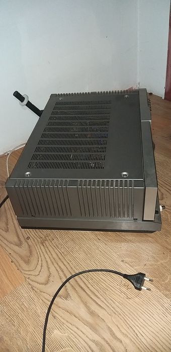 Ampituner JVC JR-S201