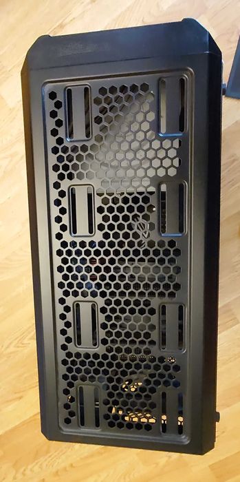 Komputer stacjonarny Intel Core i7 + GeForce RTX 2060