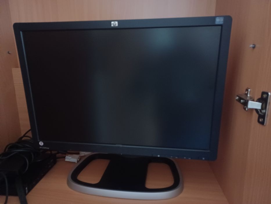 Monitor HP 22 cale, 19 cali