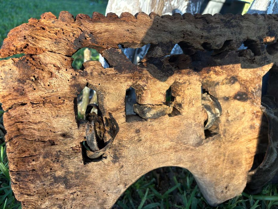 Canga de Bois em Madeira Trabalhada (Decoração Rústica / Etnografia)