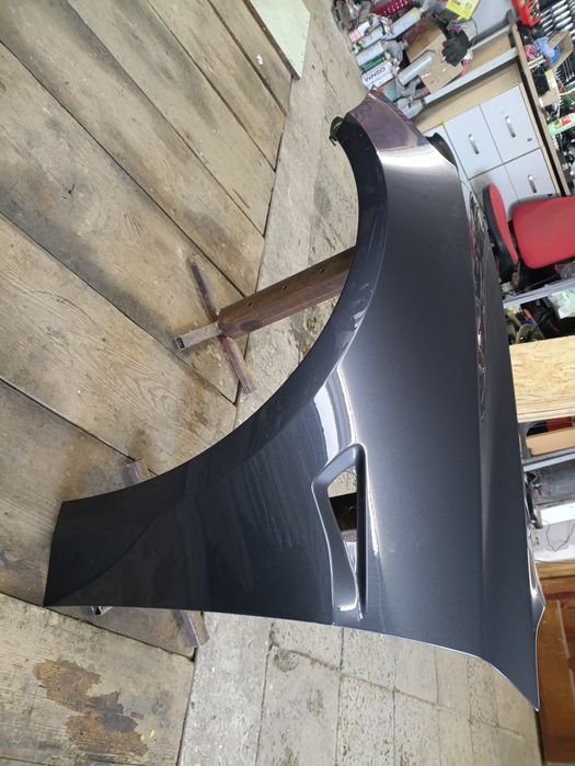 Крило переднє Тесла 3