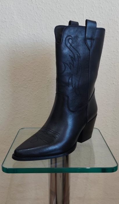 Badura Nowe Skórzane Kowbojki r.38