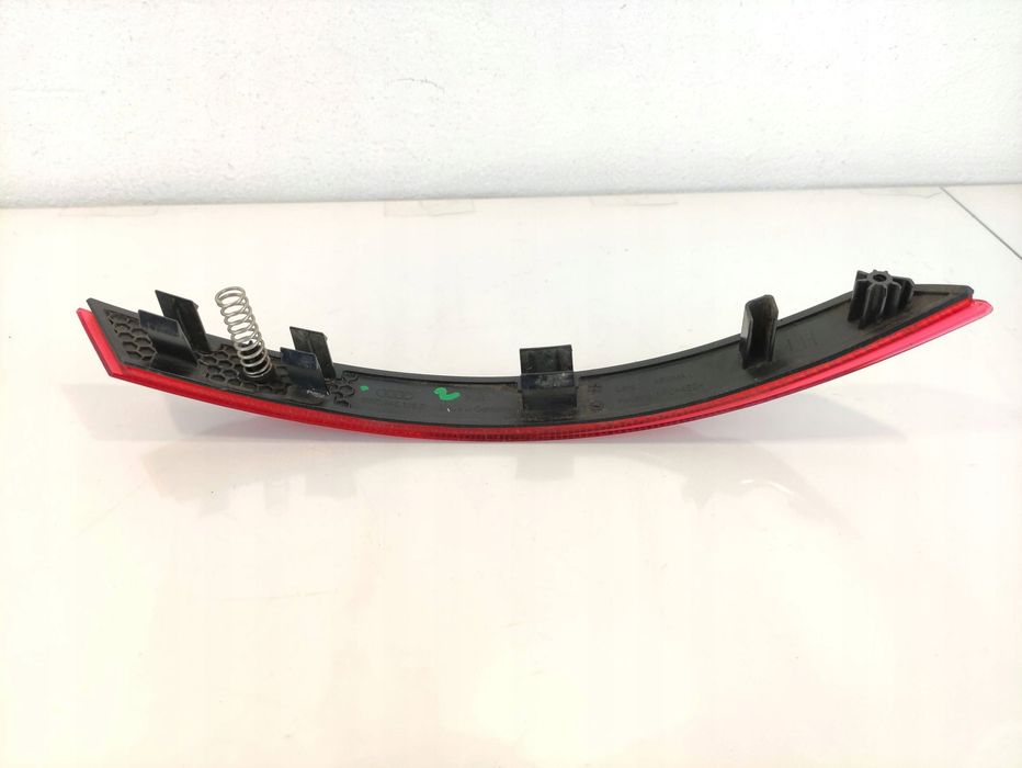 audi a4 b9 odblask zderzaka lewy tył 8w0945105d