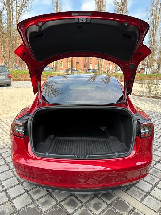Tesla Model 3 Standard Range Plus