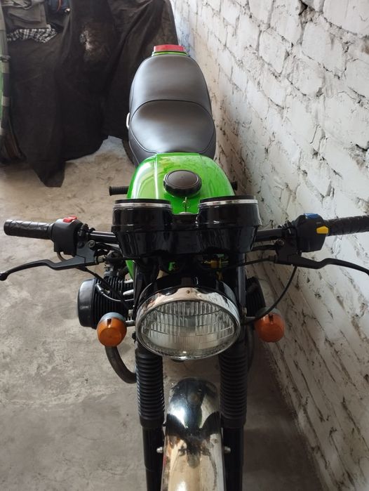 Продам мотоцикл Урал М-6736