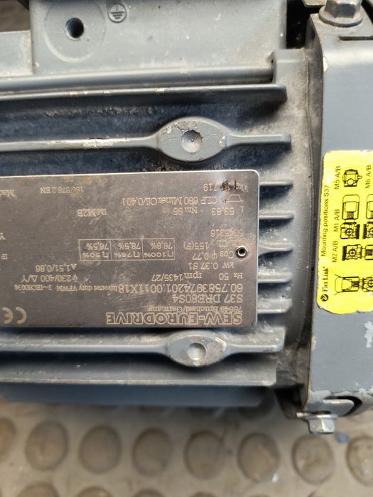 Przekładnia  53/min 0,37kW  reduktor motoreduktor SEW przekładnia mieszalnik