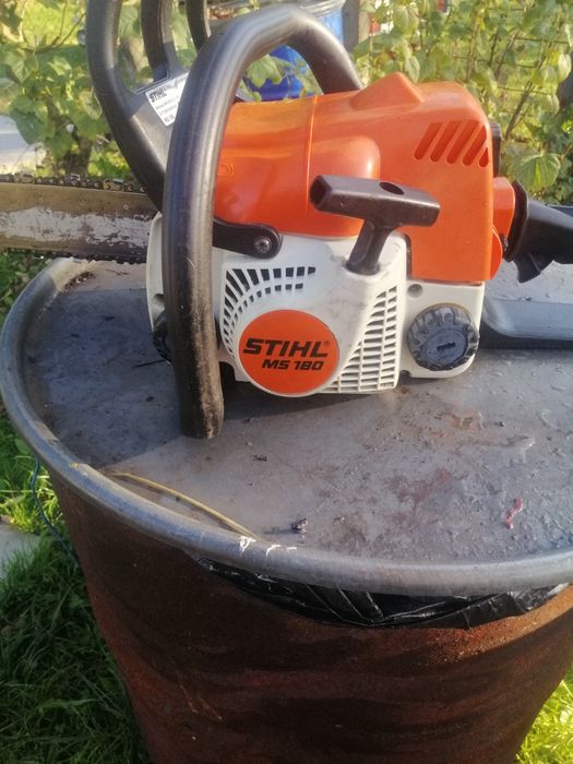 Pila pilarka Stihl 180