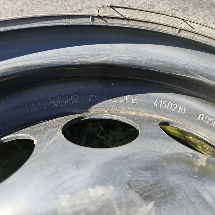 Koła zimowe 165/60/15 Toyota Aygo Citroen C1 Peugeot 107 4x100 ET35