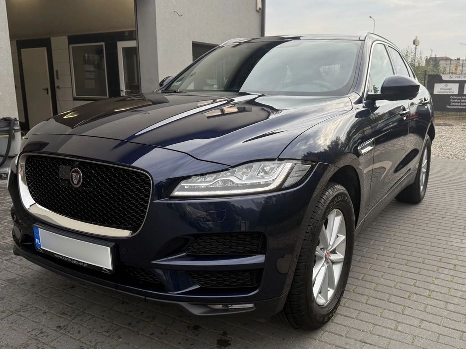 Jaguar F-Pace Jaguar F-Pace 25t AWD | Niski przebieg | Meridian | Bogata wersja