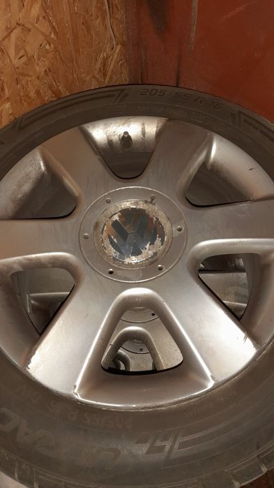 Felgi z oponami letnimi 16