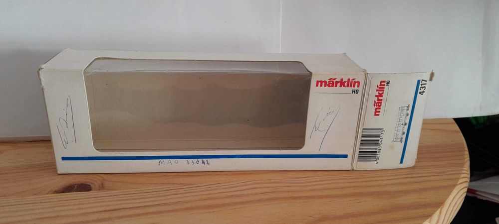 Carruagem de três eixos, mista 1ª/2ª classes-Marklin 4317-cx. original