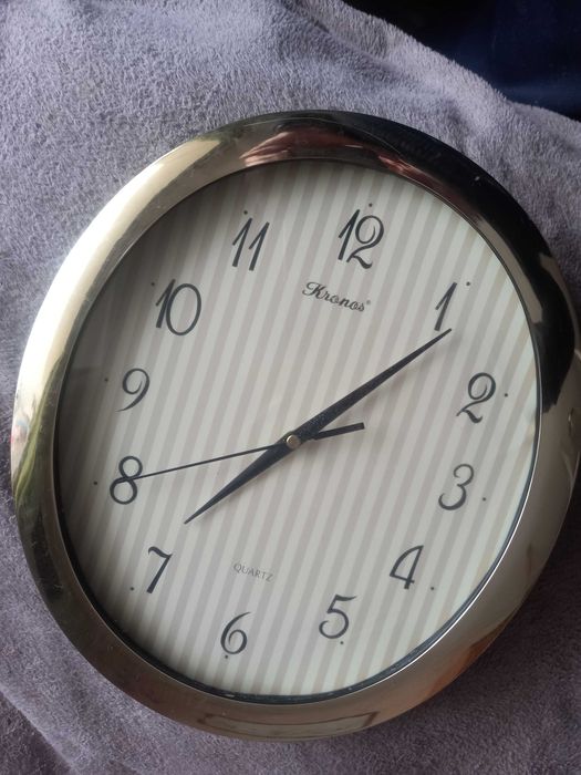 Годинник настінний  Kronos