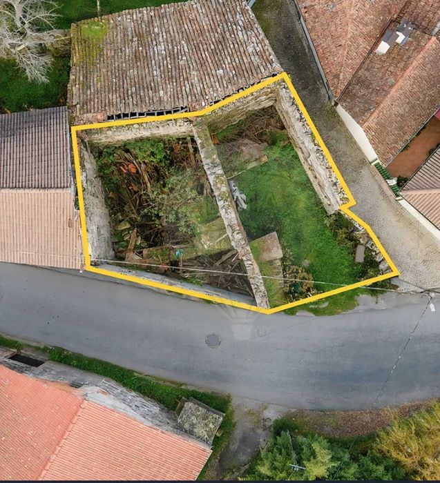 Vendo casa para renovar