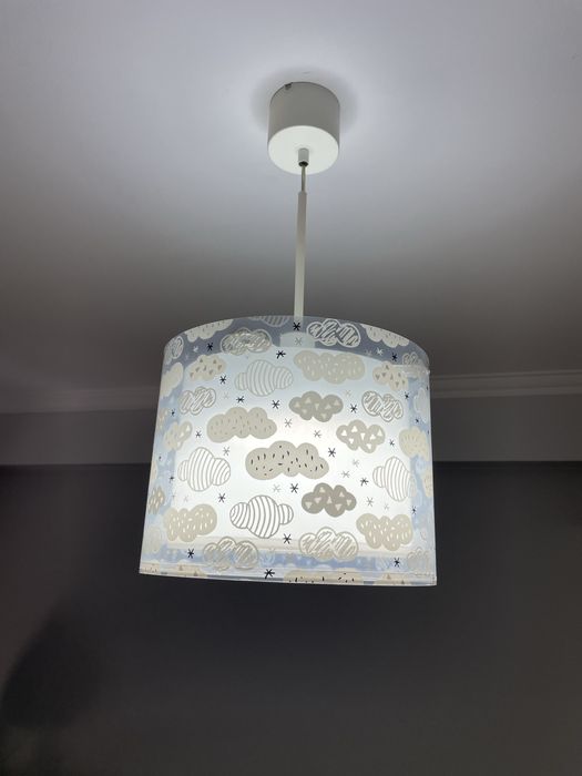 Candeeiro quarto criança