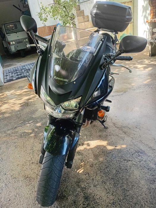 Kawasaki Z750S em bom estado