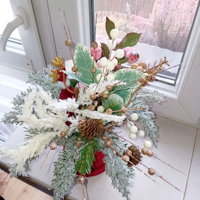 Stroik świąteczny flower box