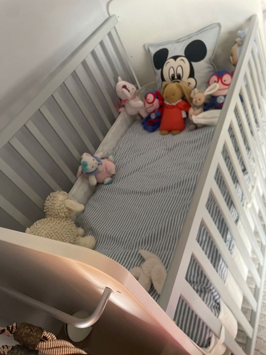 Berço de bébé madeira  9 meses aos 3 anos de idade