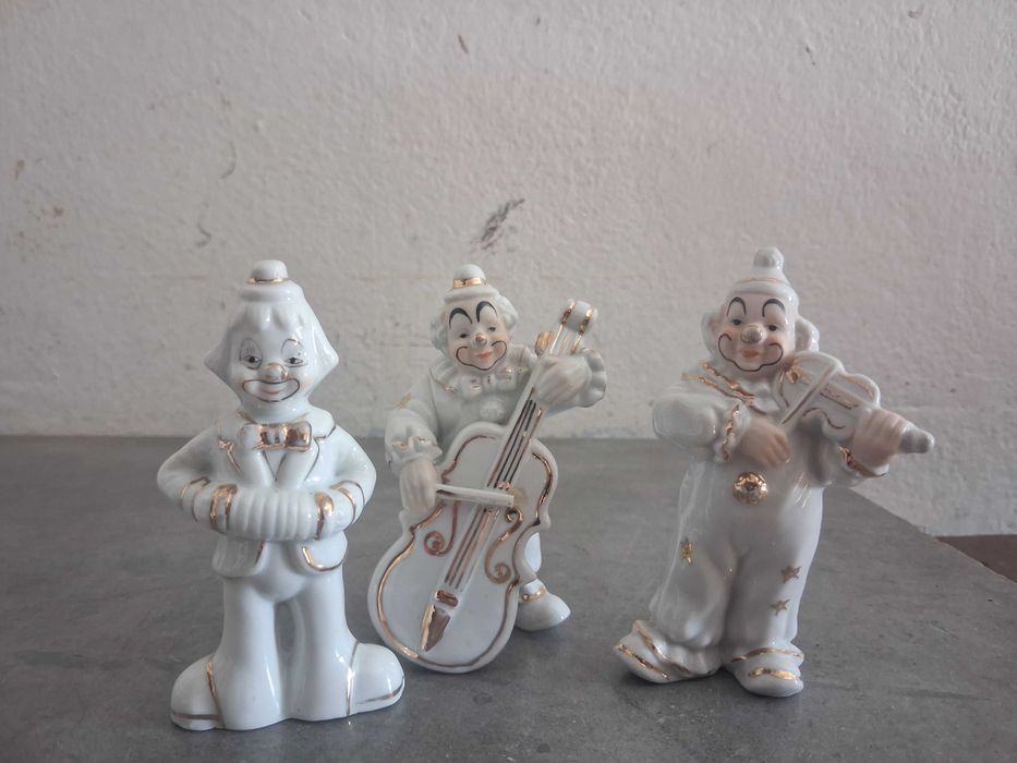 Miniaturas Em porcelana