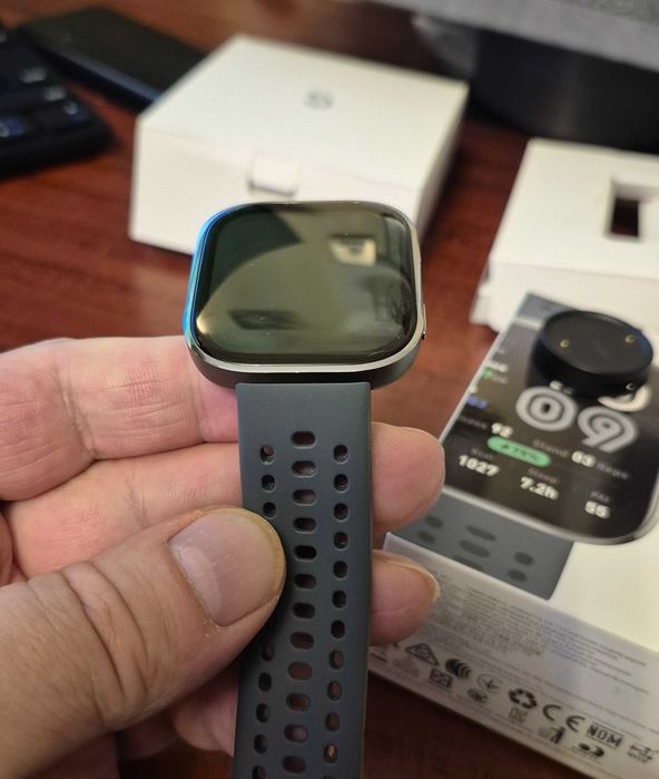 Смарт-часы Amazfit Bip 6 — AMOLED, на гарантии (10 мес.)