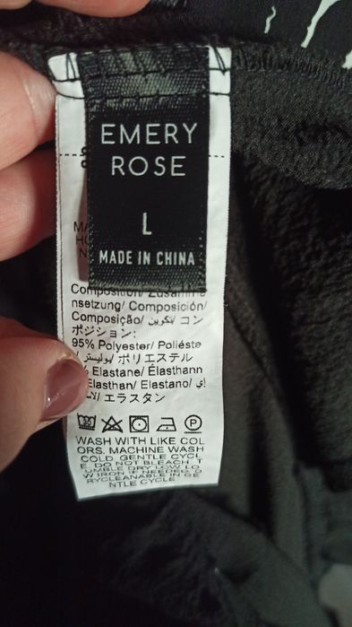 2 сукні, Асиметрична чорна сорочка-плаття з багатошаровим дизайном з м