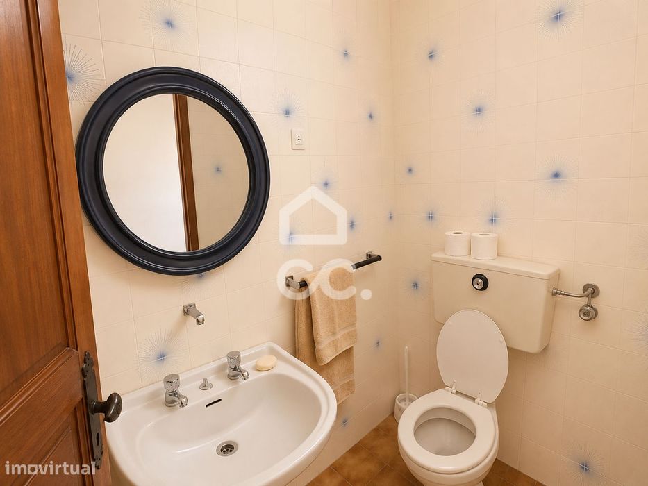 Apartamento T3 no centro de Alcobaça