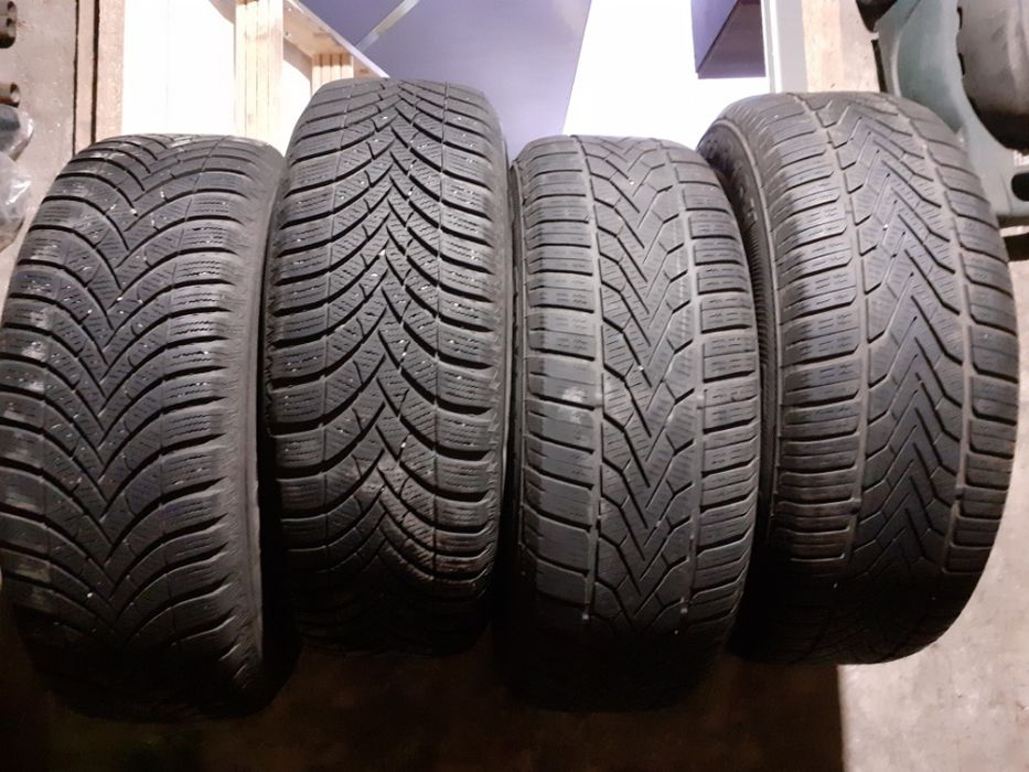 Komplet kół FORD KUGA MK1 zimowe alufelgi R16 215/65