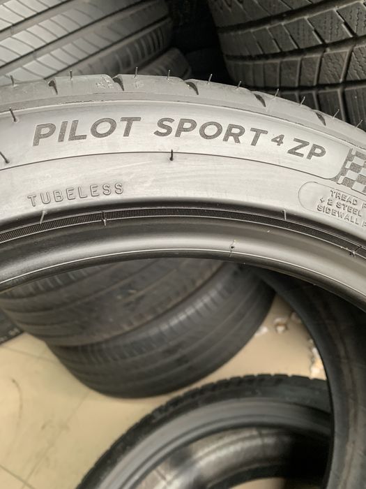 255/40/18 на 225/45/18 Y MICHELIN