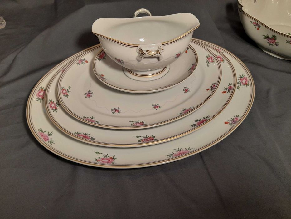 Serviço de jantar Vista Alegre Sílvia - completo