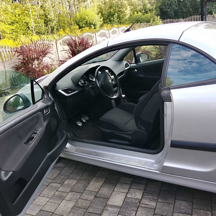 Peugeot  207  cc