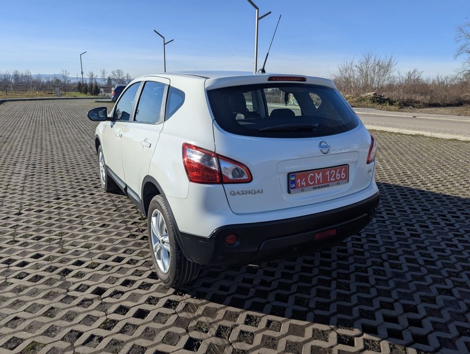 Продам Nissan Qashqai