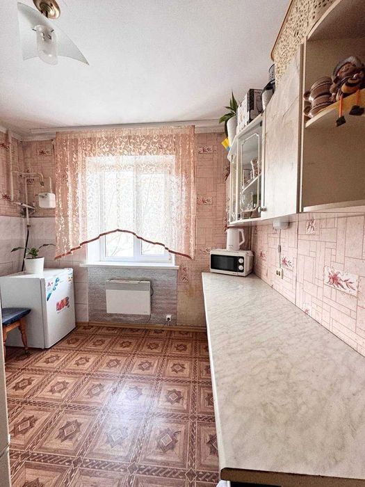 ТЕРМІНОВИЙ ПРОДАЖ 2-кімнатної квартири в Баришівці!