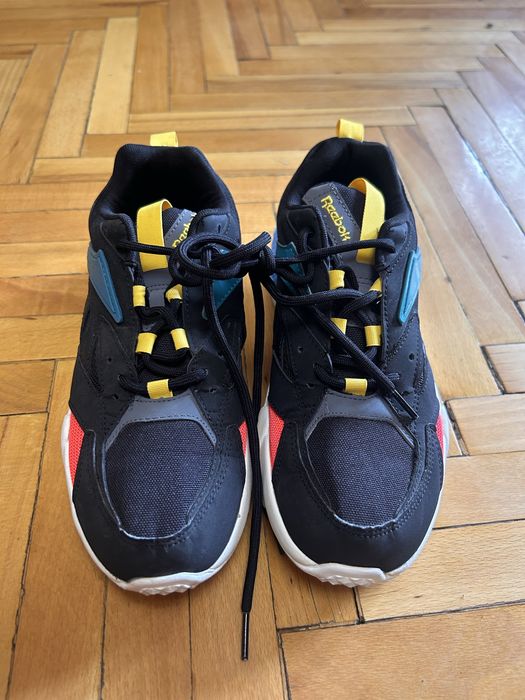 Кросівки Reebok в гарному стані