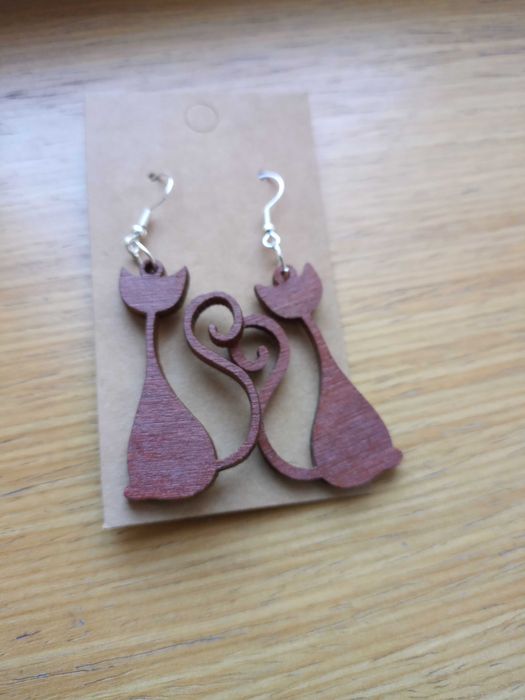 Kolczyki drewniane koty - malowane ręcznie