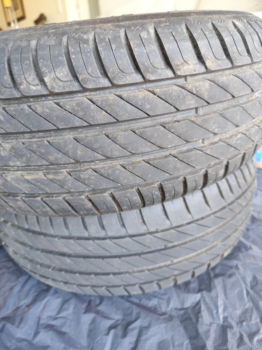 Pneus 185/55 R14 Dynacomfort Dynaxer HP4 – excelente estado