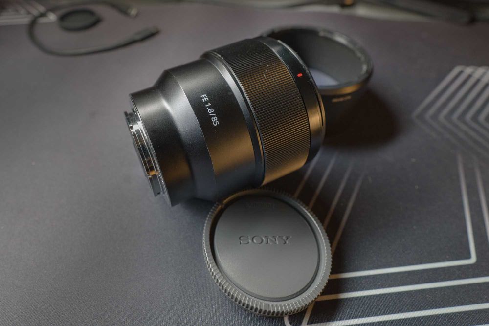 Objetiva SONY 85mm F1.8