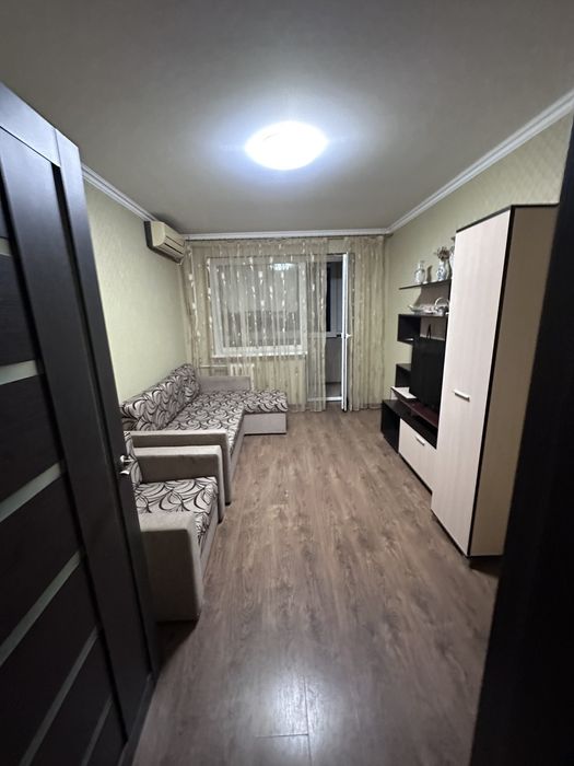 Сдам 2 ком квартиру на 1-2 мес