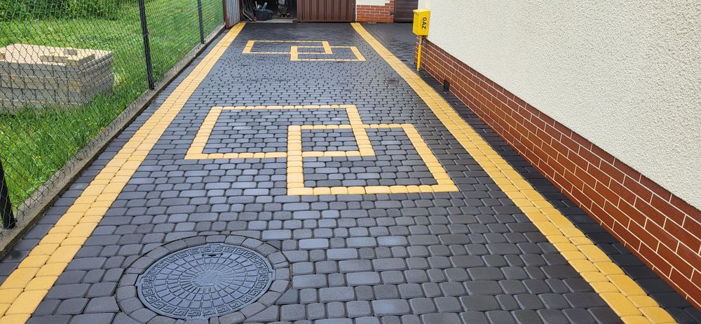 Układanie kostki brukowej