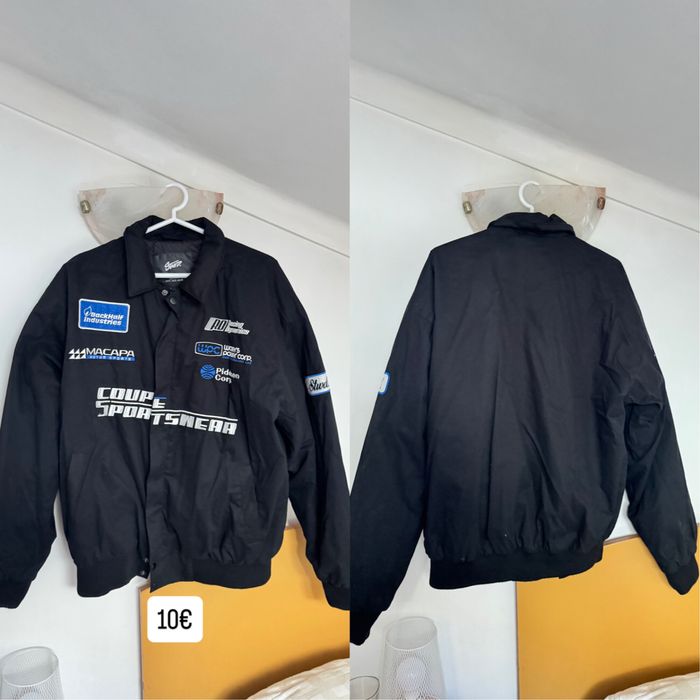 Varios modelos de casacos