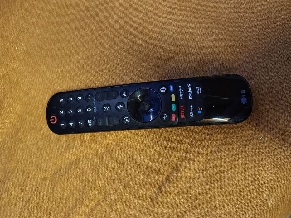 LG 43" NanoCell 4K  Smart TV pilot magic