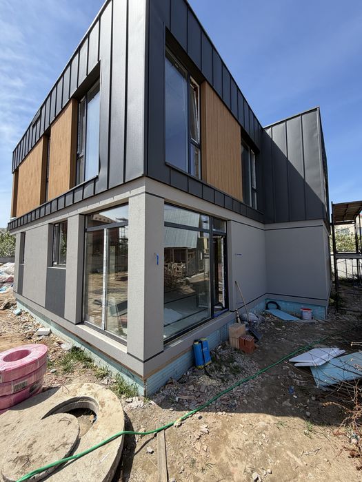 Дуплекс 130 м² з гаражем, 2,5 сотки . Газ. Софіївська Богщагівка