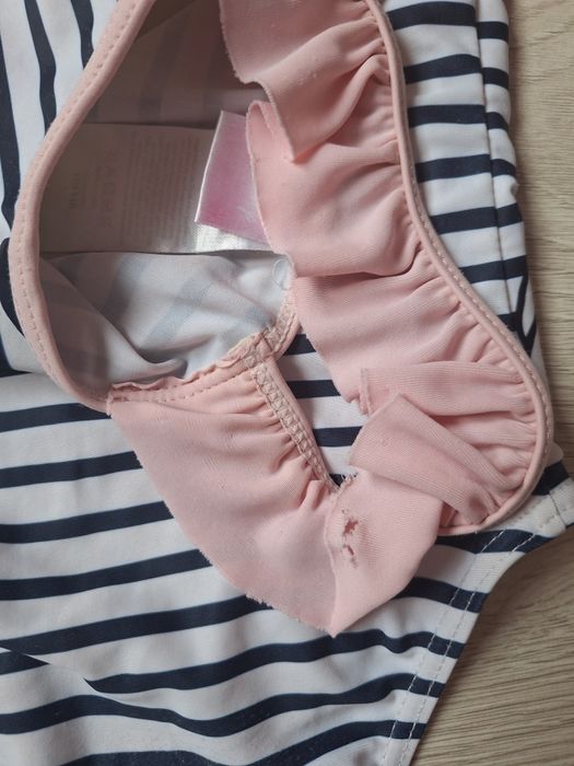 Kostium kąpielowy jednoczęściowy Myszka Minnie 122/128