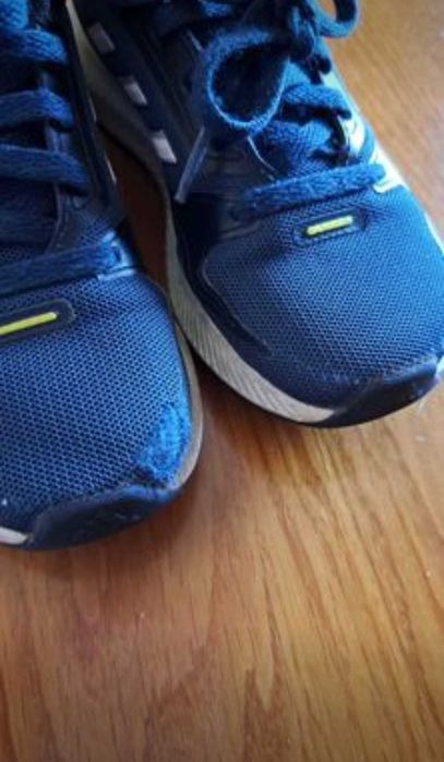 Ténis Adidas de criança