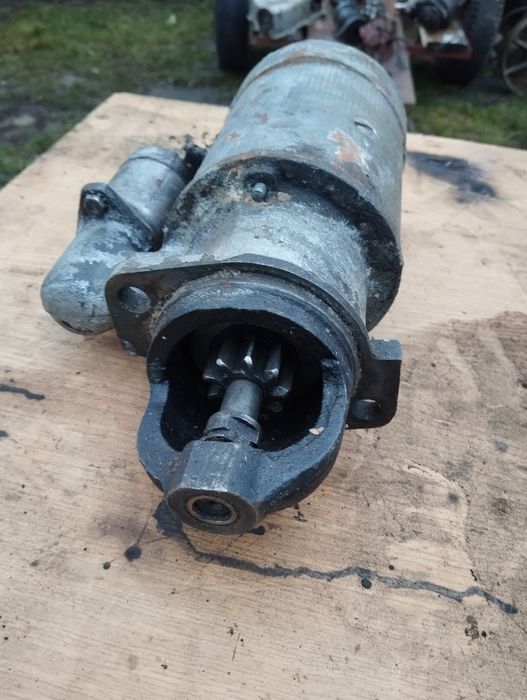 Rozrusznik Ursus C328