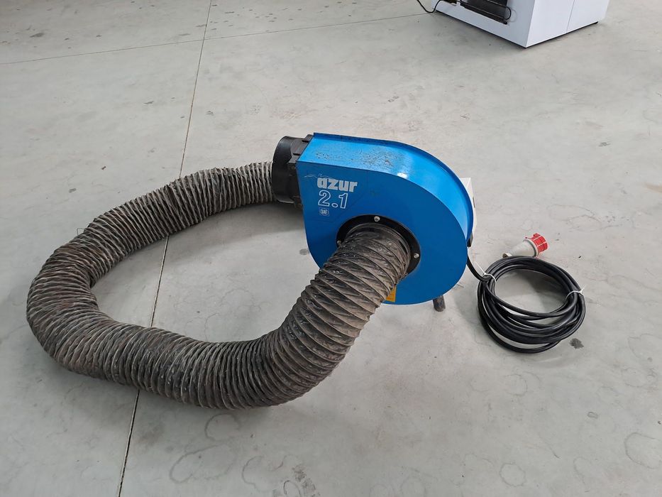 Extrator de fumos de soldadura